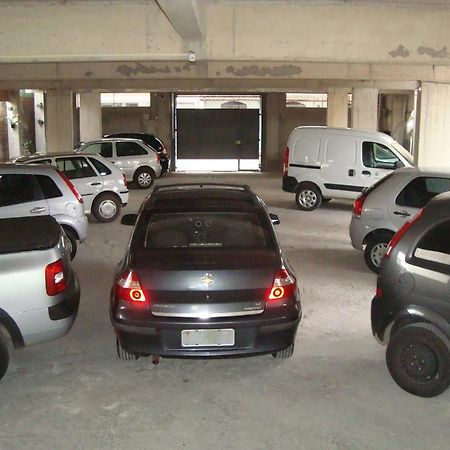 Hotel Perez Pouso Alegre Kültér fotó